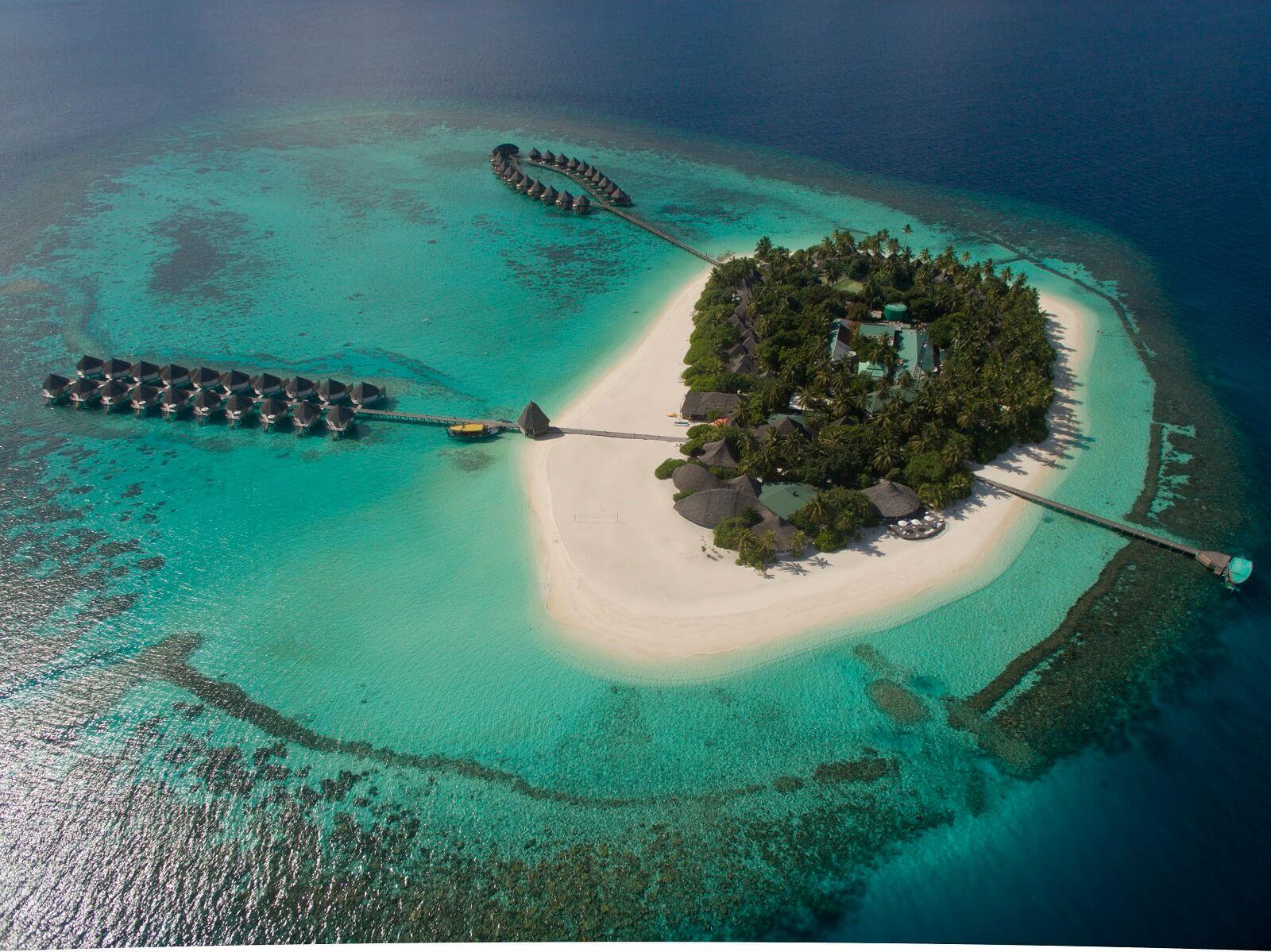 Hondaafushi island 4. Остров Ангага Мальдивы. Хаа Алифу Атолл Мальдивы. Мальдивы Ангага Исланд Резорт. Ари Атолл Мальдивы.