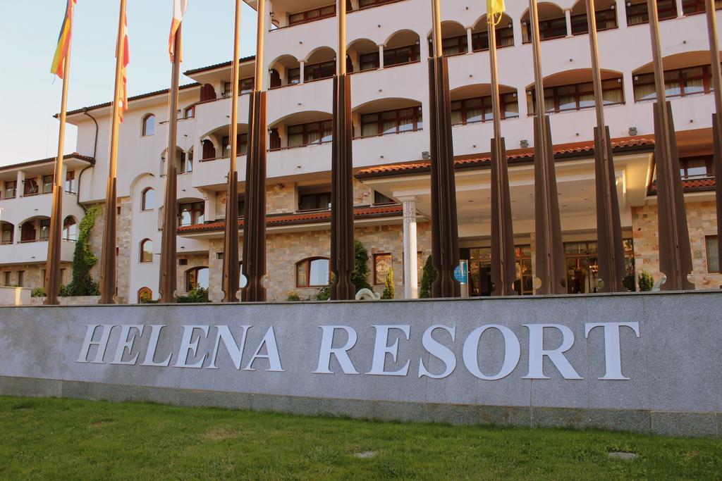 Park royal palace. Helena Resort. Royal Park Bulgaria. Helen Park.